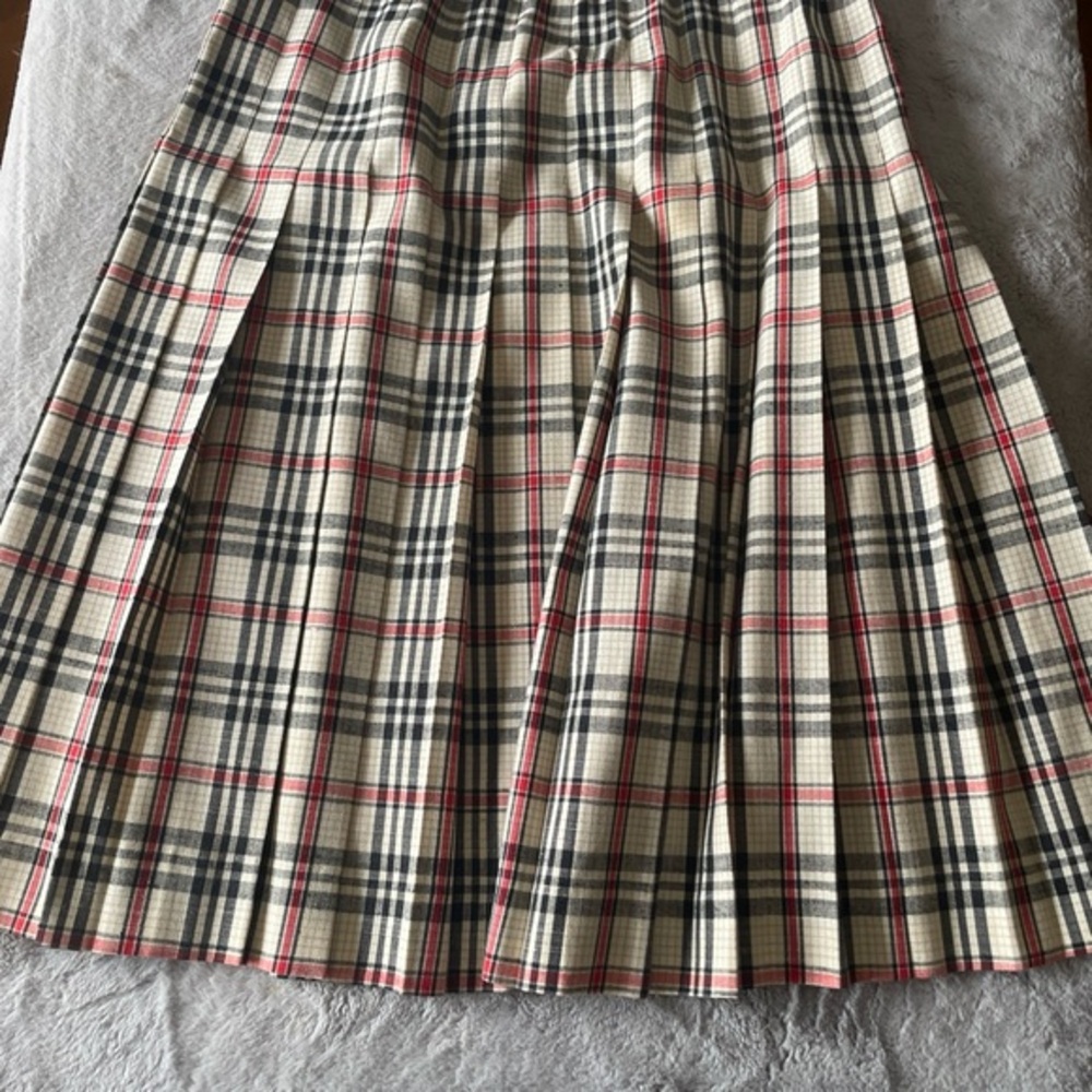 Country Sophistcates pendlton Plaid Pleated Skirt - Red, Black, cream Silk